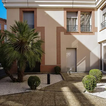 Castellane - 40 M2 Avec Balcon Et Parking